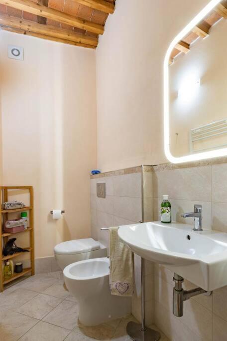 Ferienwohnung Luccadentro - Centro Storico Exterior foto